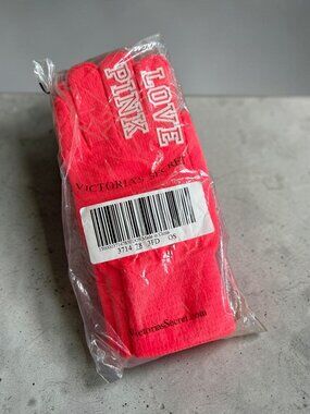 PINK Victoria's Secret Neon Pink Gloves and Earwarmer Set NEW NWT